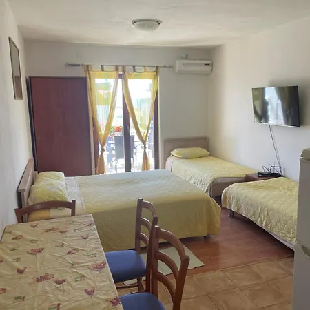 Apartment Bakic
