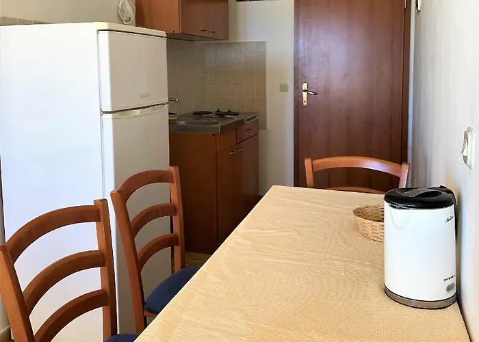 Bakic Apartman Kozino